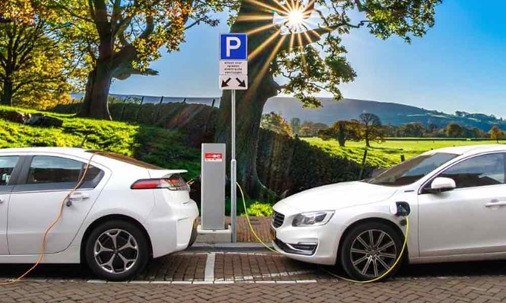 Electric-Cars-Charging-Station-NewsORB360