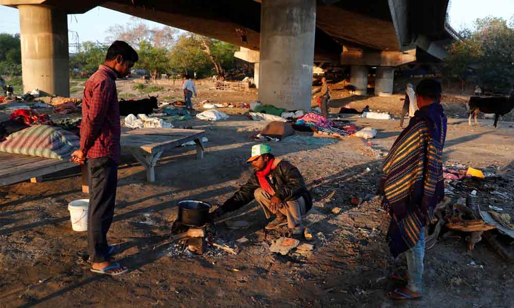 Migrants-In-Worst-Condition-NewsORB360